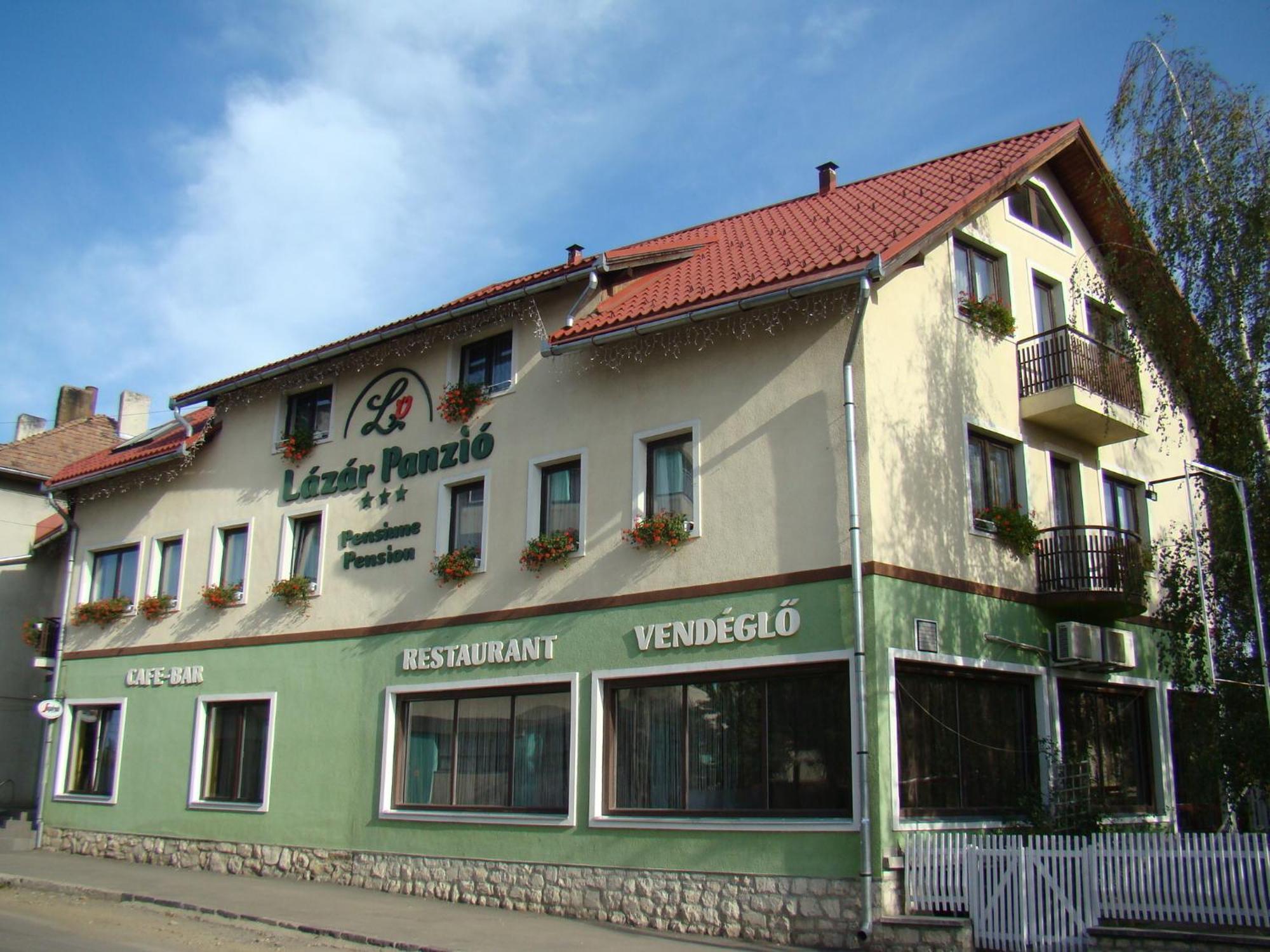Lazar Pension & Restaurant Gheorgheni  Eksteriør billede